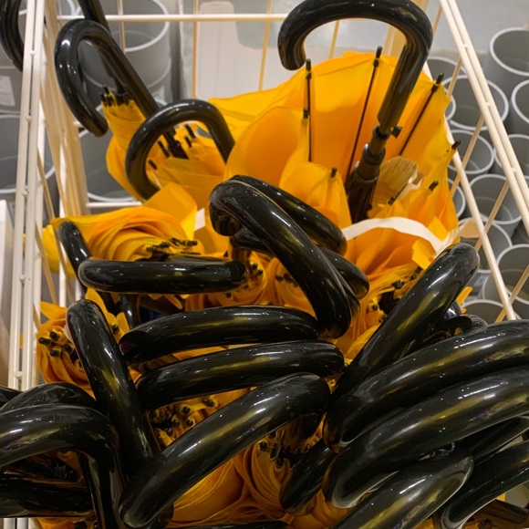 1 IKEA Yellow/Blue/black Umbrella for rainy season new - Picture 5 of 9